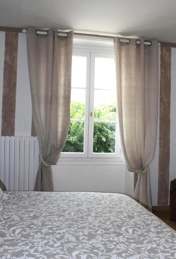 Chambres A La Maison Hermitage Aincourt Kültér fotó